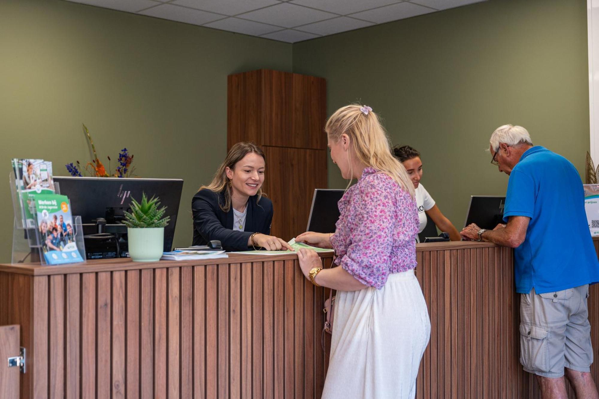 Rcn De Jagerstee Hotel Епе Екстериор снимка